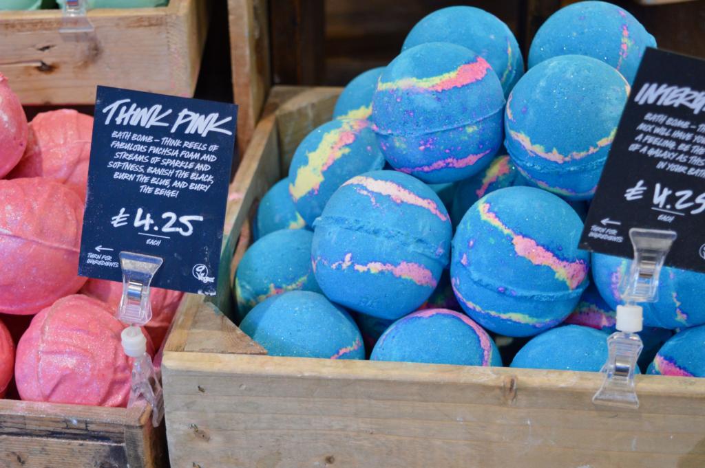 Blue-Bath-Bomb-Lush-Carlisle-New-Product-Launch-Elle-Blonde-Luxury-Lifestyle-Blog