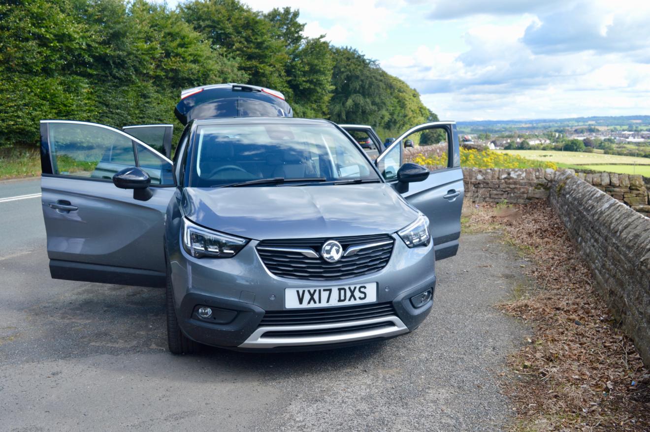 Vauxhall-Crosover-X-Elite-Vauxhall-Crossland-X-The-Lingholm-Kitchen-Estate-Keswick-Lake-District-Elle-Blonde-Luxury-Lifestyle-Destination-Blog