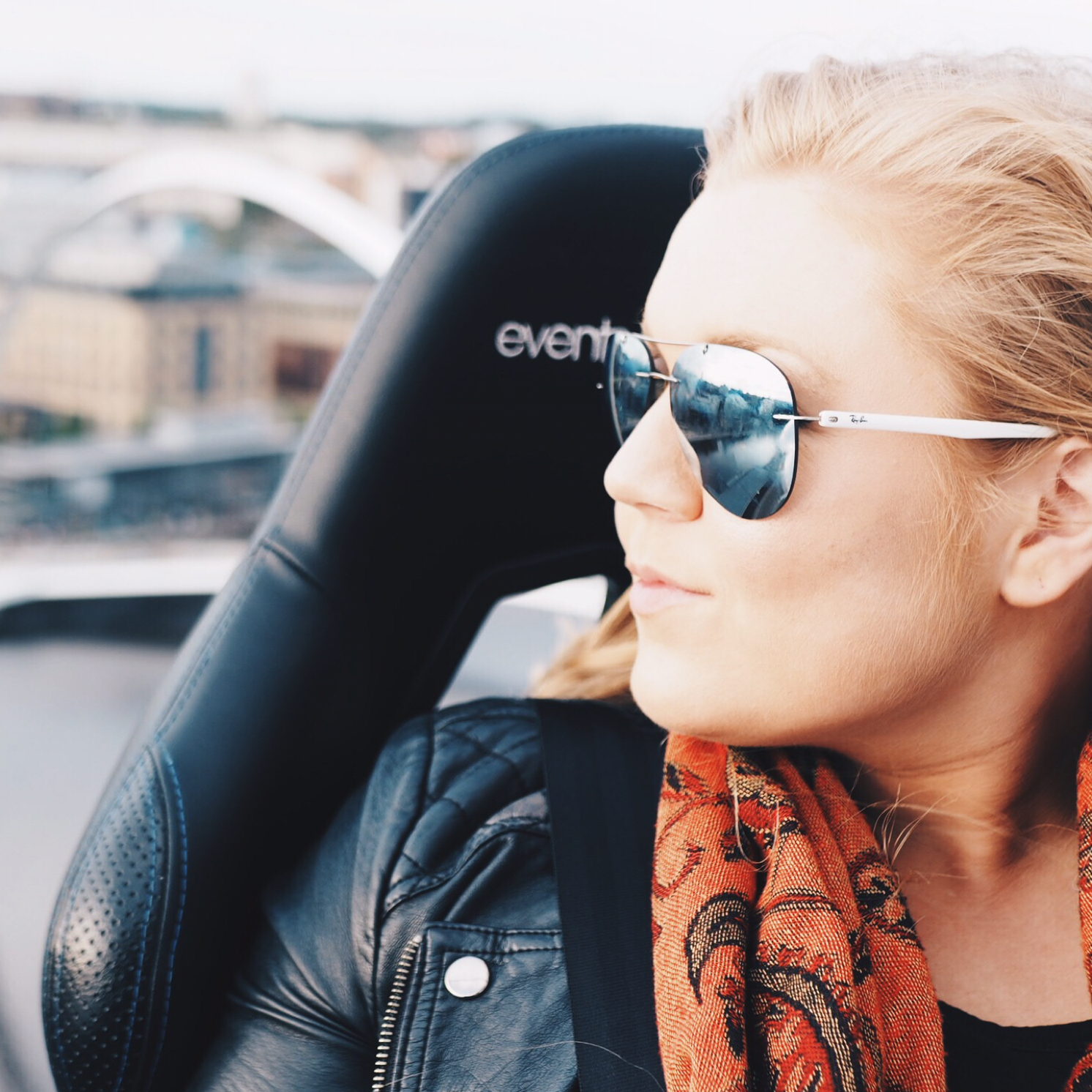 events-in-the-sky-sunglasses-shop-rayban-aviators-elle-blonde-luxury-lifestyle-destination-blog