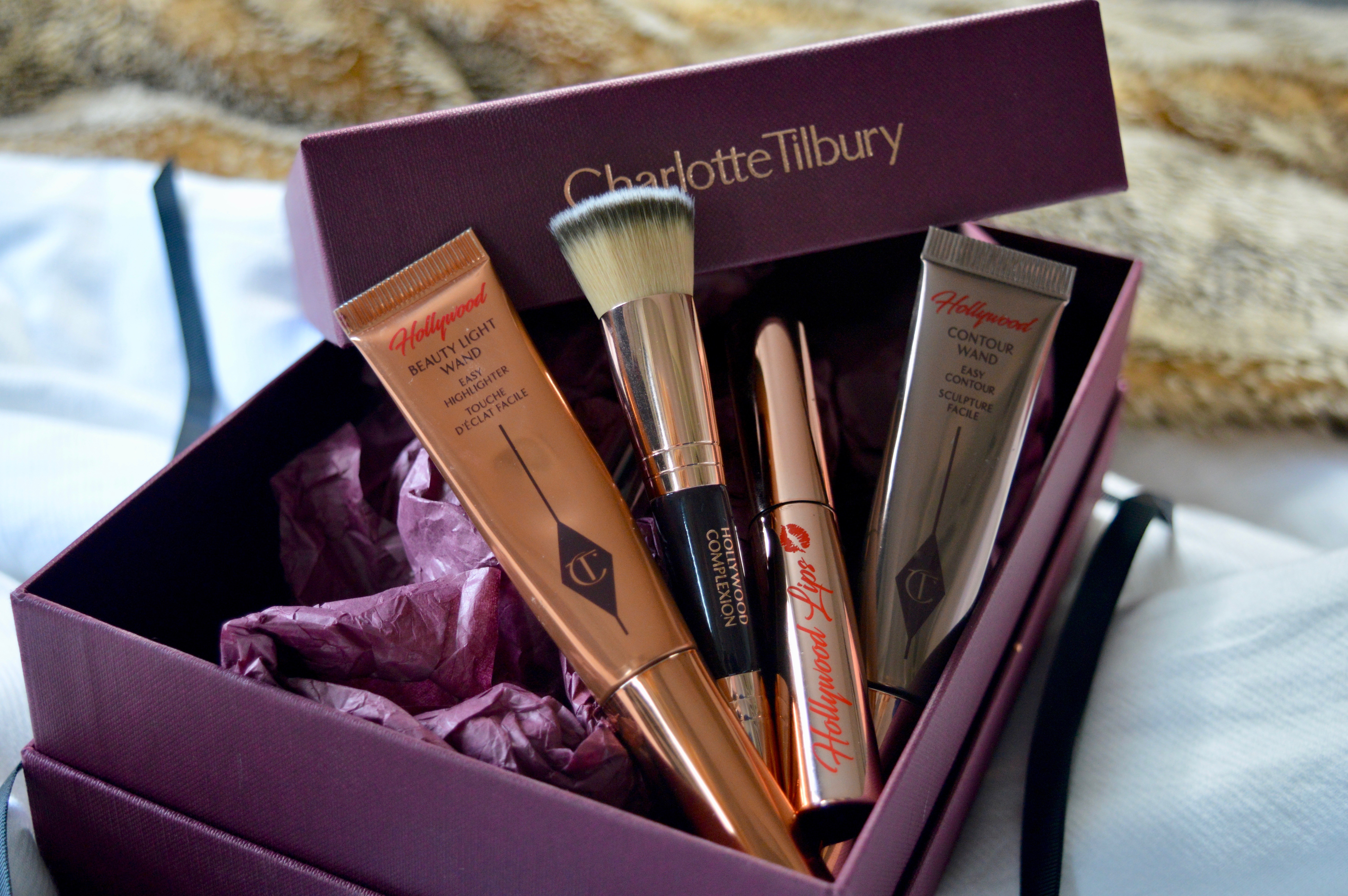 box-charlotte-tilbury-make-up-hollywood-secrets-elle-blonde-luxury-lifestyle-destination-blog