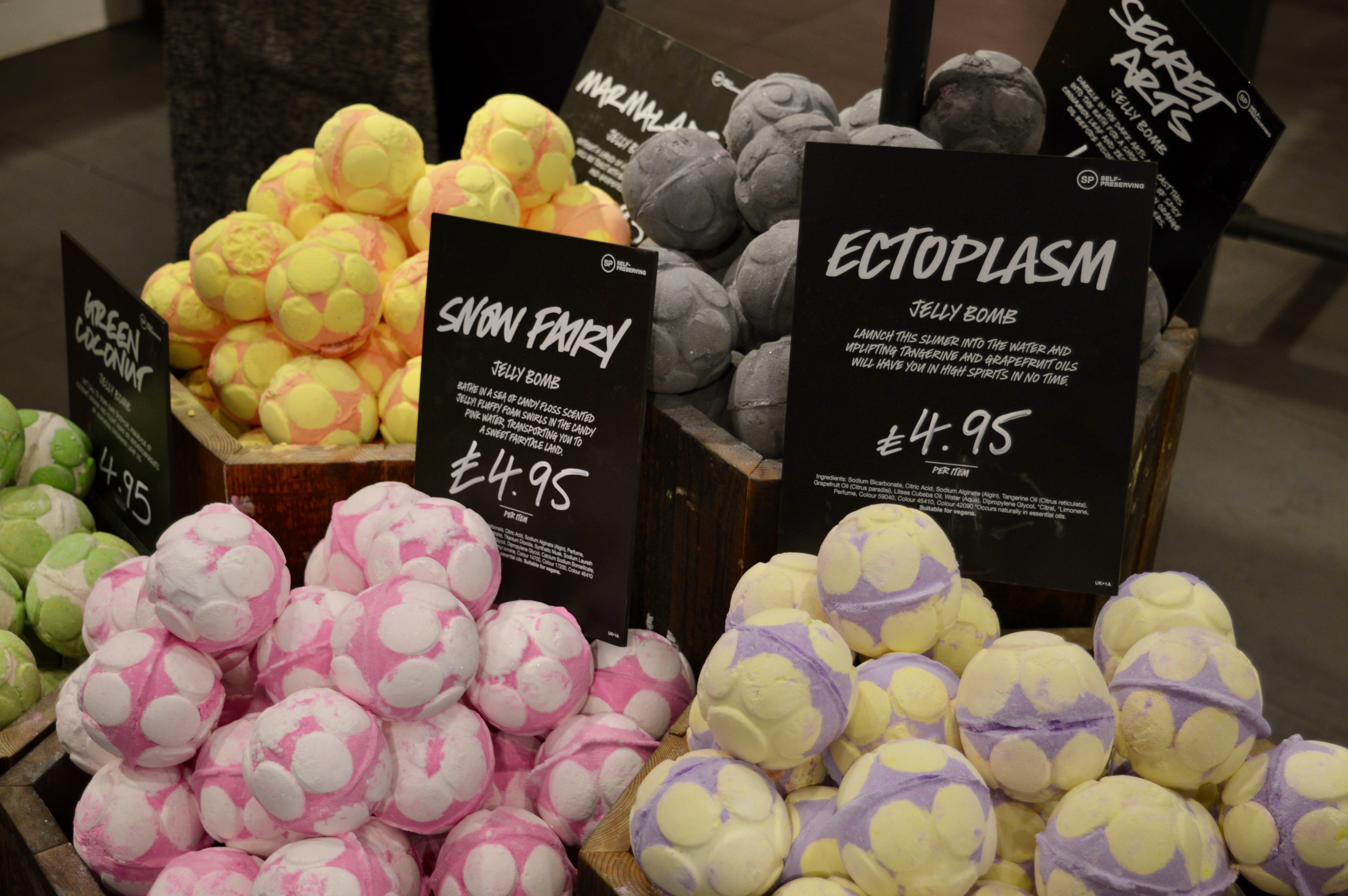 jelly-bath-bomb-snow-fairy-ectoplasm-lush-intu-eldon-square-newcastle-bloggers-breakfast-elle-blonde-luxury-lifestyle-destination-blog