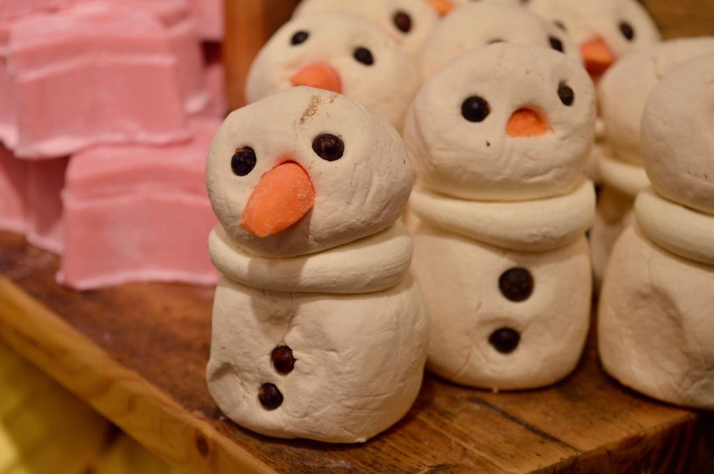 snowman-christmas-bath-bomb-lush-intu-eldon-square-newcastle-bloggers-breakfast-elle-blonde-luxury-lifestyle-destination-blog | Feeling Festive