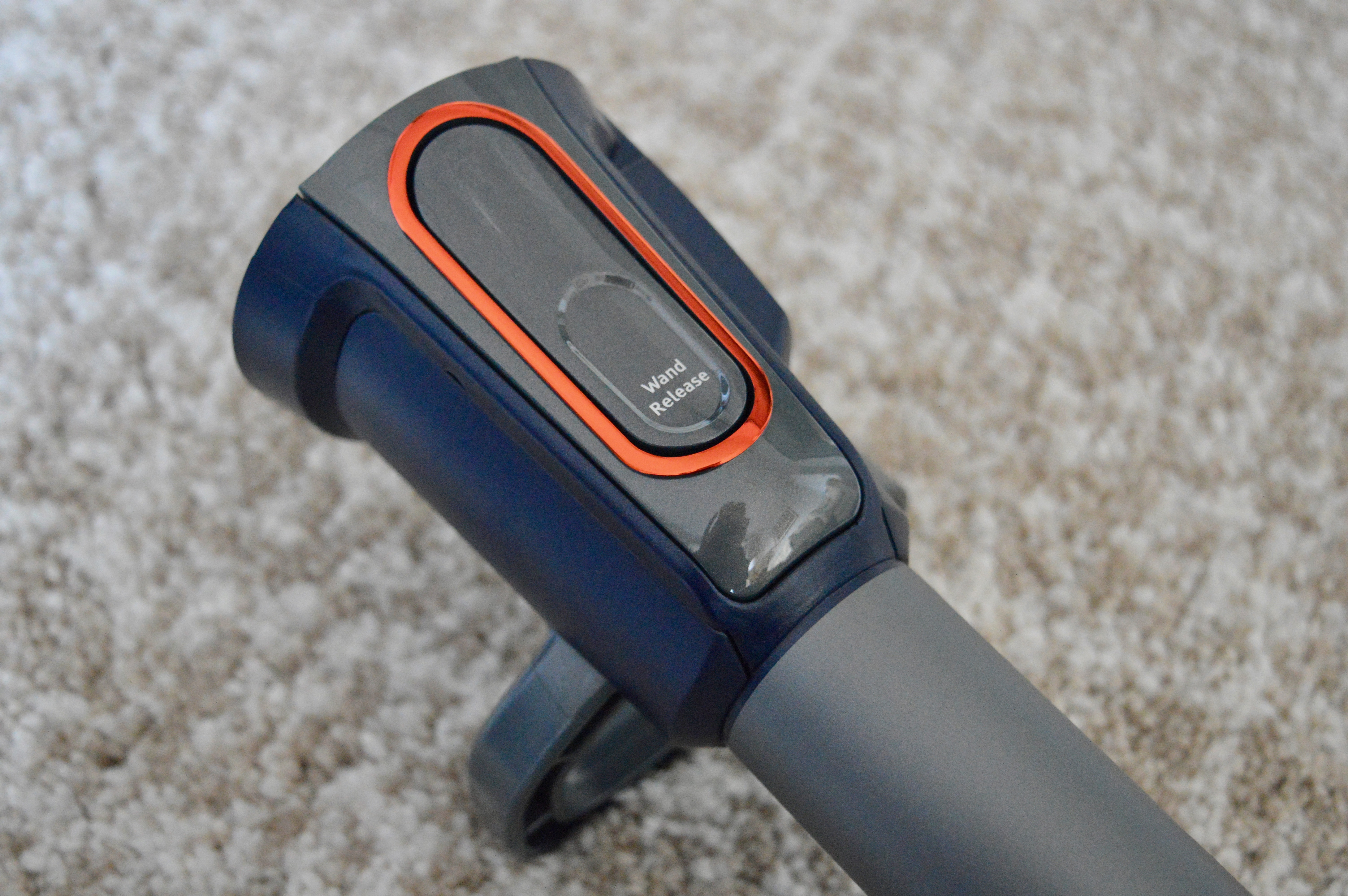 Vacuum Review: Shark DuoClean Cordless Vacuum Cleaner with TruePet Flexology Twin Battery IF250UKT | Elle Blonde Luxury Lifestyle Destination Blog