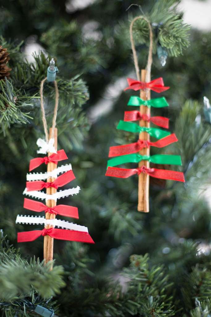 This Grandma is Fun - Christmas Tree Decorations | Easy to make Christmas craft ideas | Elle Blonde Luxury Lifestyle Destination Blog