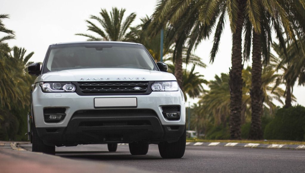 Car Checklist and car maintenance | Range Rover 4x4 Car | Elle Blonde Luxury Lifestyle Destination Blog