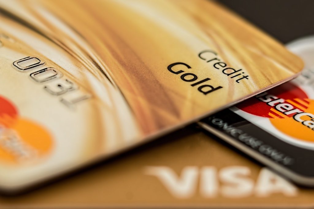 Debt Credit Card - is getting one a good idea to help boost my credit score? Tips for getting a credit card | Elle Blonde Luxury Lifestyle Destination Blog