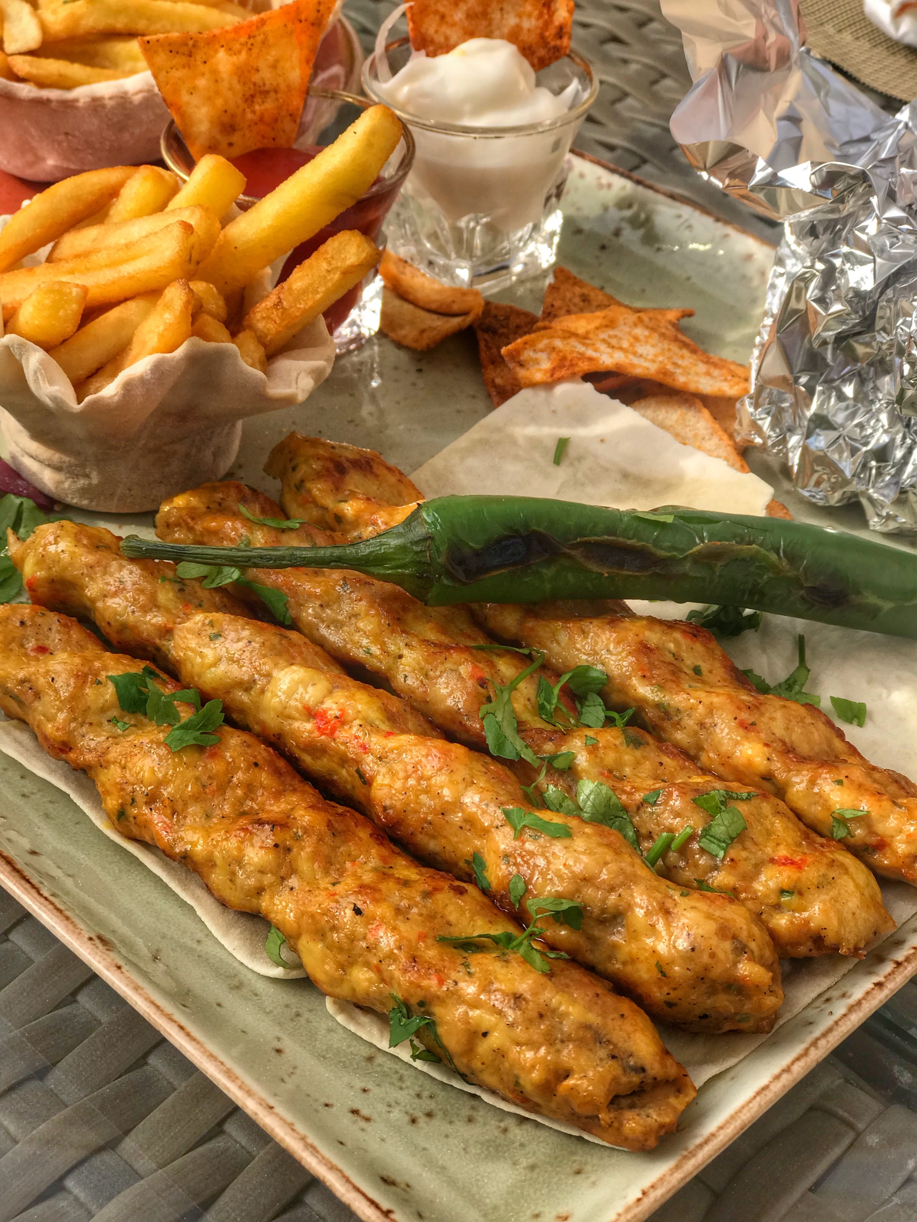 Chicken kebab at The Pearl | Visit Qatar | Doha, the capital of Qatar is located in the Middle East and the World Cup 2022 location. Find out how I spent 4 days on my visit to Qatar | Travel Guide & Tips | Elle Blonde Luxury Lifestyle Destination Blog