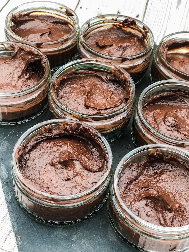 4 Simple Ingredients For An Easy Chocolate Mousse Recipe 2