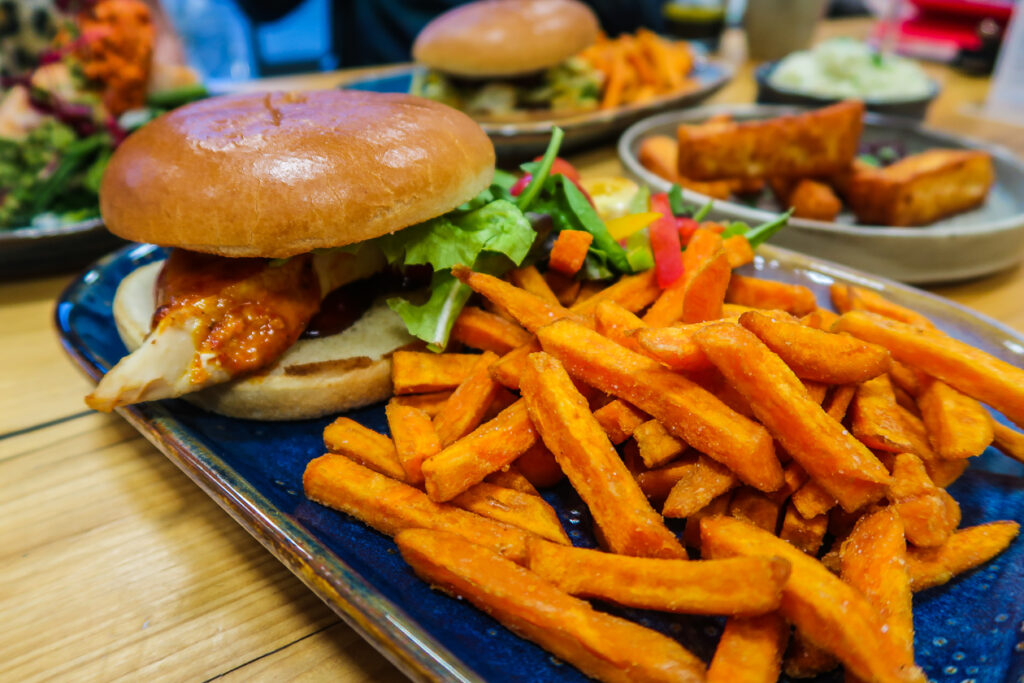 Chicken Burger | Nu to Go | Clean Healthy Eating in Newcastle Gateshead | Vegan, Vegetarian, Gluten Free | Food Review | Elle Blonde Luxury Lifestyle Destination Blog