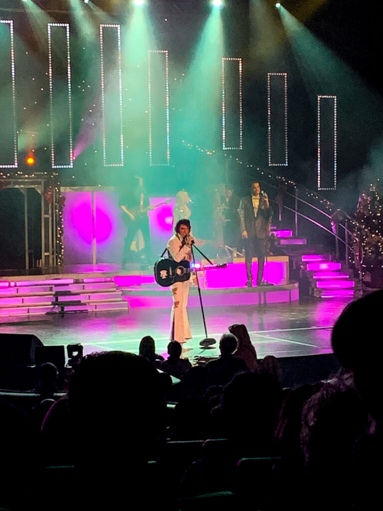 Legend in Concert Las Vegas at Tropicana Casino | Shows in Las Vegas | Travel Tips | Elle Blonde Luxury Lifestyle Destination Blog