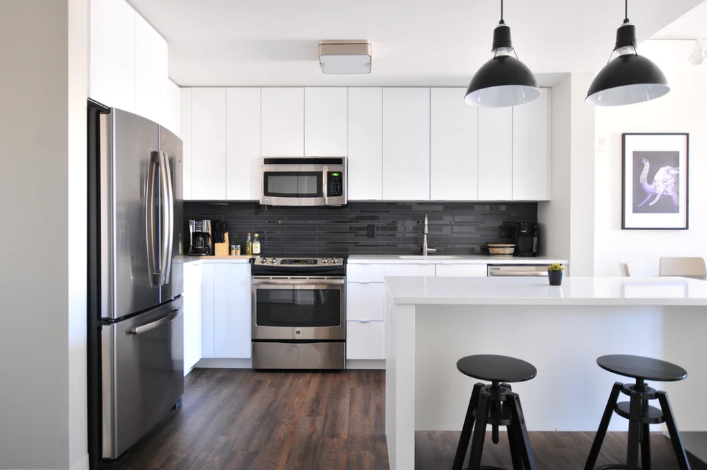 Essential Appliances That Will Help You Become More Efficient In The Kitchen | Home Interiors | Elle Blonde Luxury Lifestyle Destination Blog | Appliances for Kitchens | Wholesale Cabinets