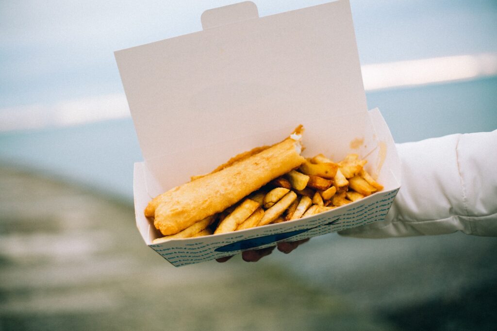 Fish & Chips - Best British Dishes | Food & Drink | Elle Blonde Luxury Lifestyle Destination Blog