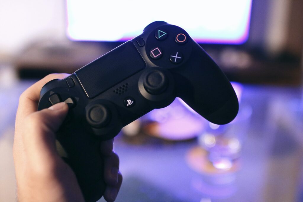 6 Handy Gift Ideas Any Dedicated Gamer Will Definitely Love | Technology | Elle Blonde Luxury Lifestyle Destination Blog