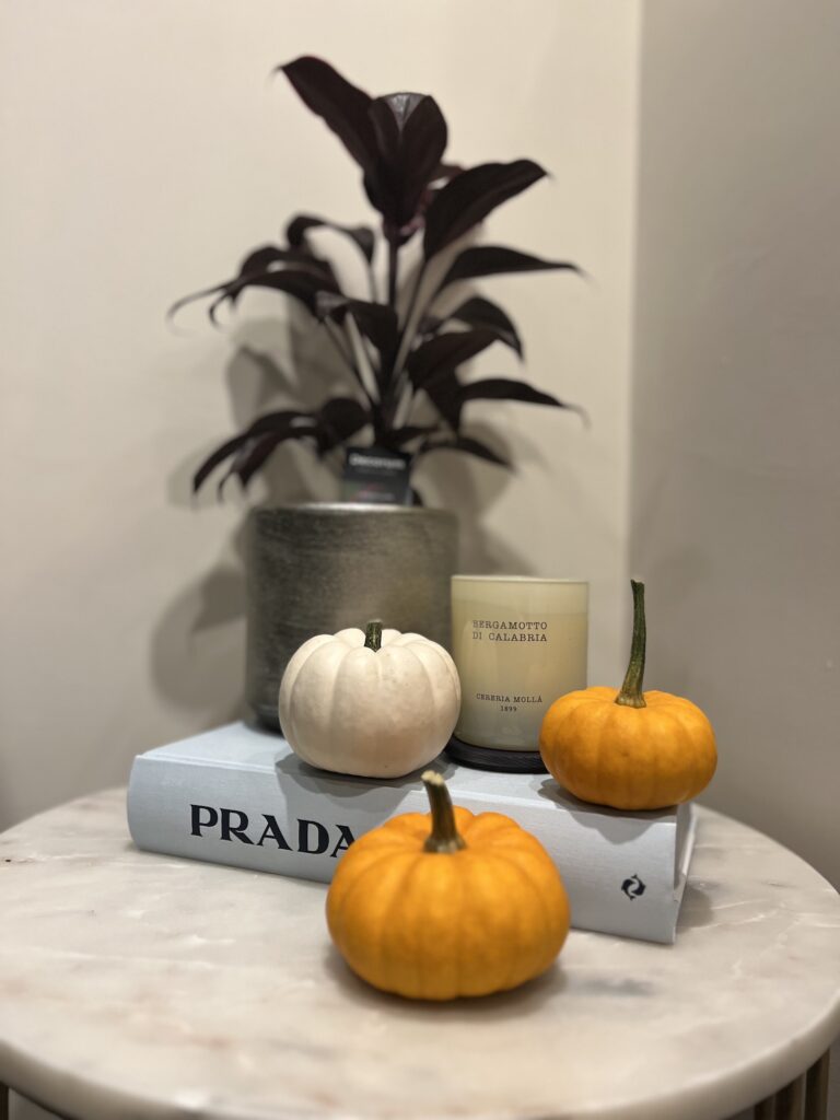 Decorating with Pumpkins: What You Need To Know | Elle Blonde Luxury Lifestyle Destination Blog