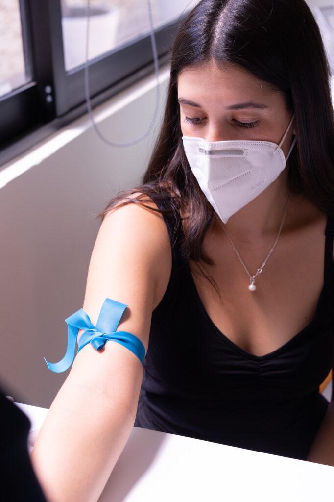 5 Essential Safety Principles for Phlebotomy Technicians to Prevent Infection | Health | Elle Blonde Luxury Lifestyle Destination Blog 