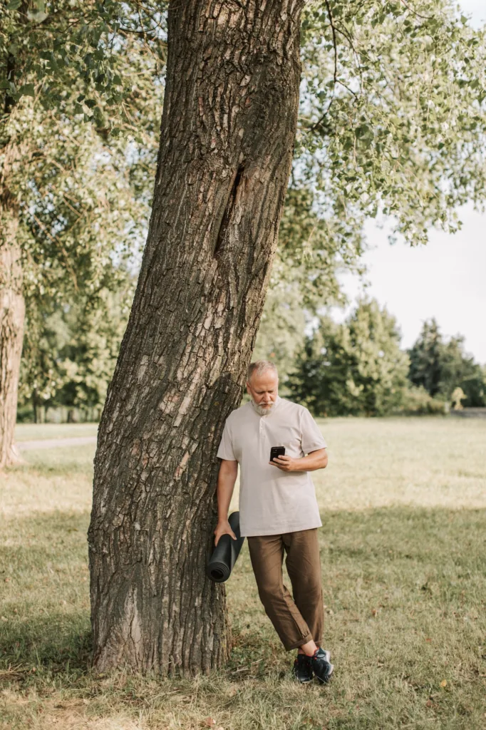 Are You Shopping For Tall Men? 3XL T-Shirts Are Here To The Rescue | Men's Fashion | Elle Blonde Luxury Lifestyle Destination Blog